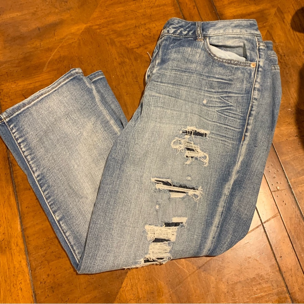 Lane Bryant Medium Blue Distressed Boyfriend Jean Capri